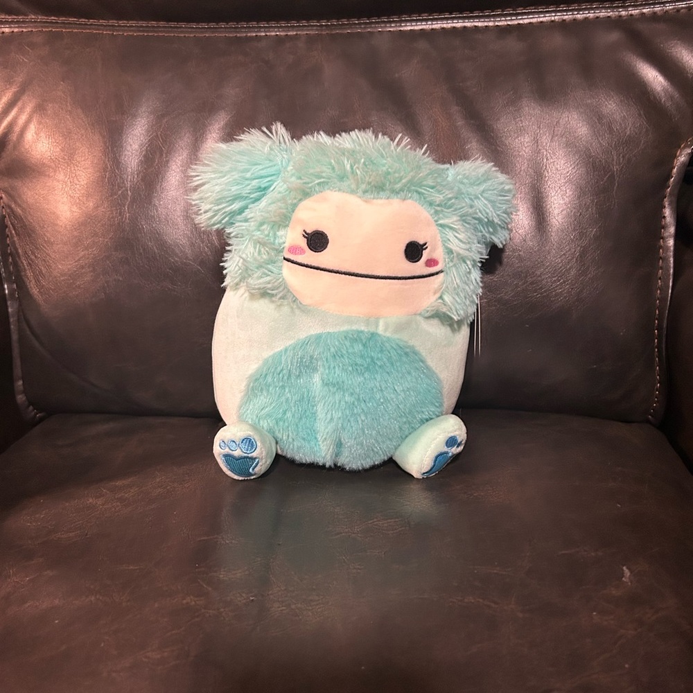 Squishmallow Joelle the Bigfoot 8” Stuffed Plush